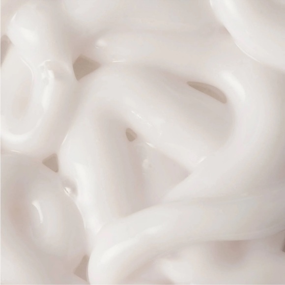 Florence By Mills Clean Magic Face Wash - Picture 2 of 2